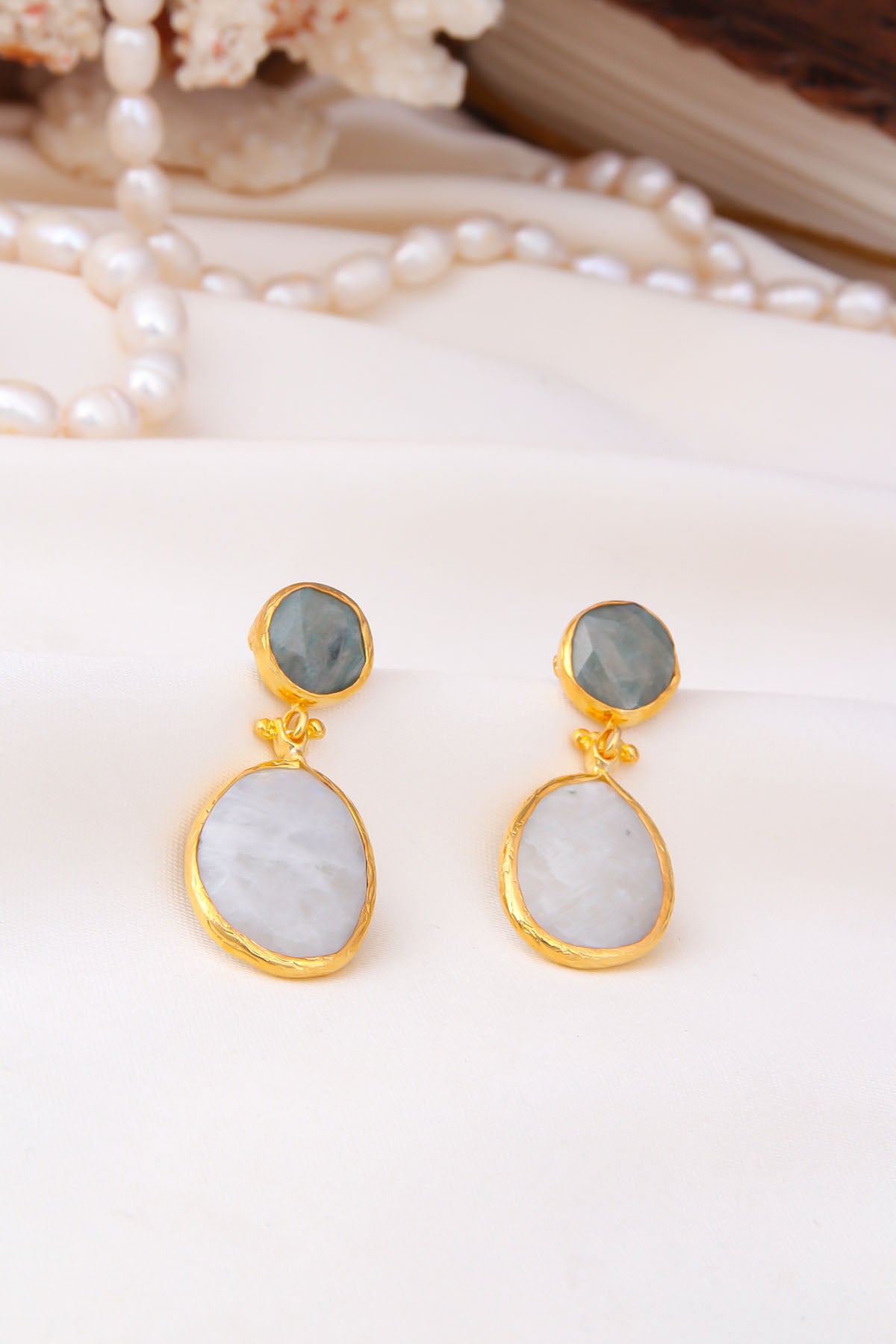 MoonStone & Akuamarine Earring