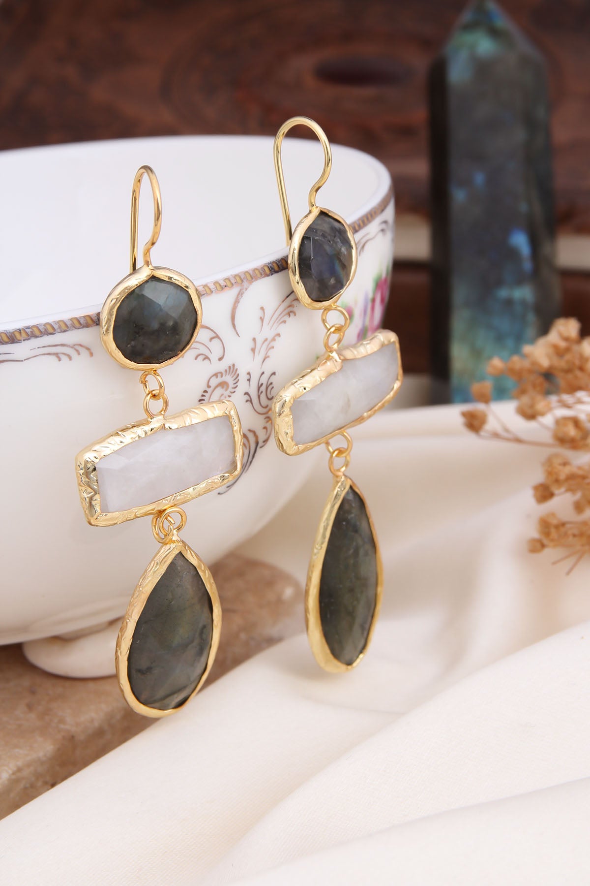 Labradorite & Moon Stone Earring