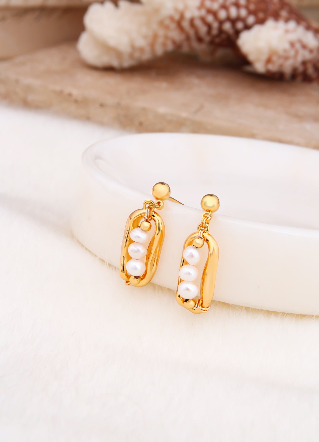 Pearl Earring