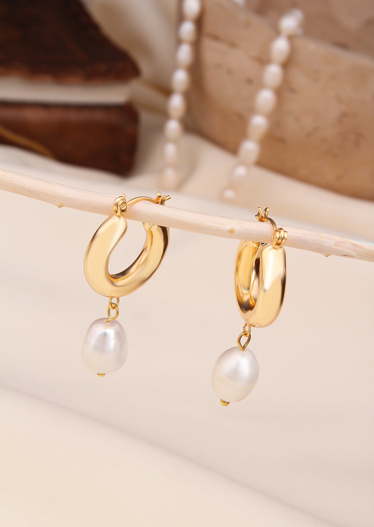 Pearl Earring