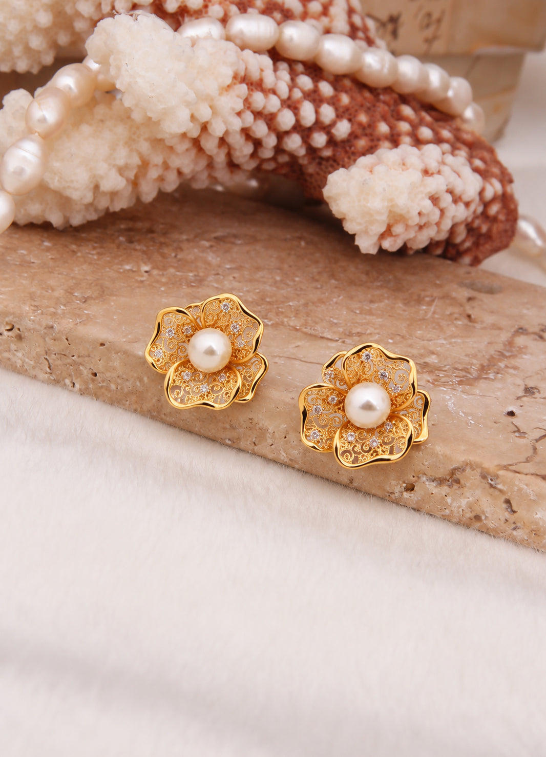 Pearl Earring