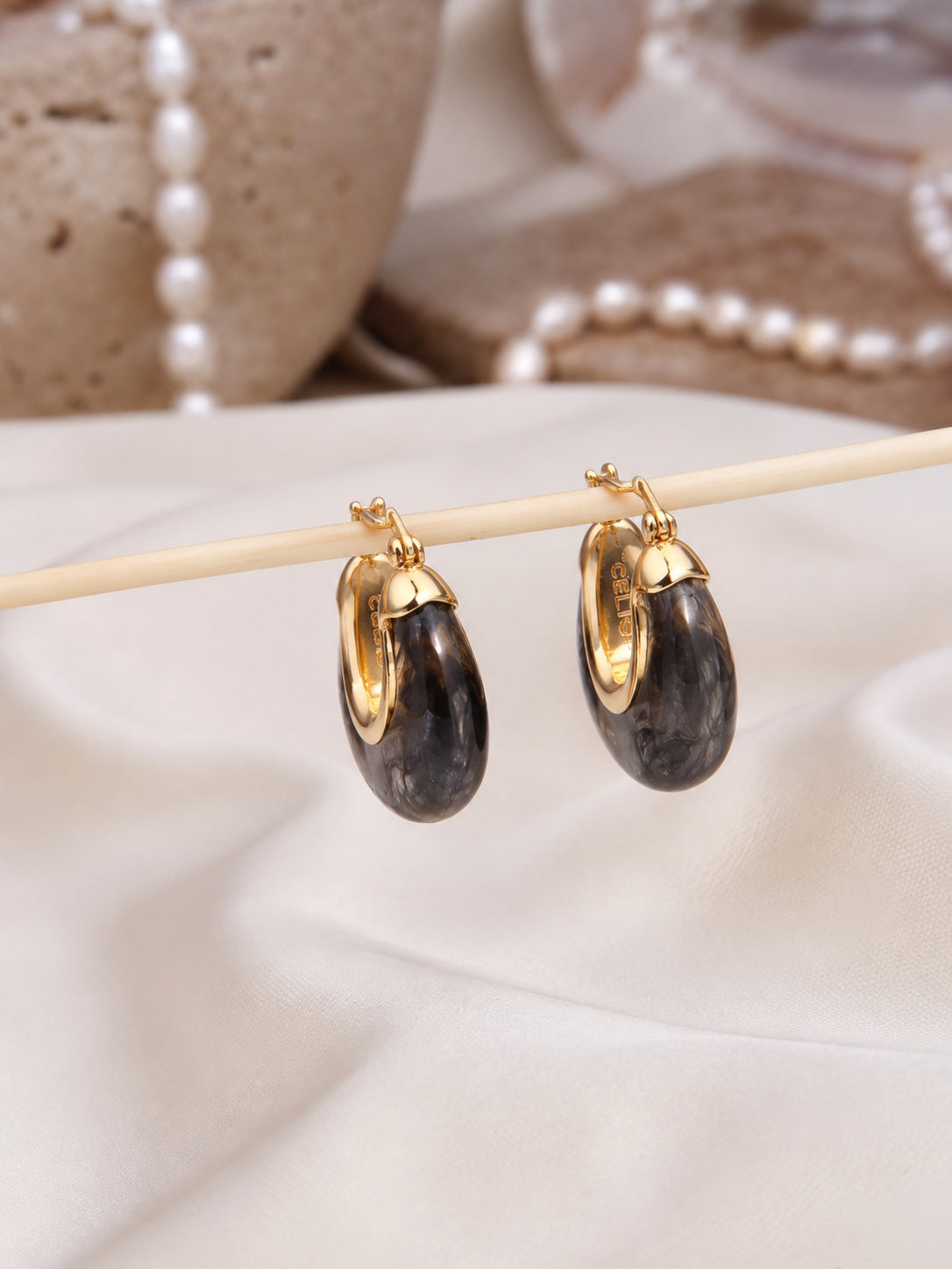 No Stone Earring