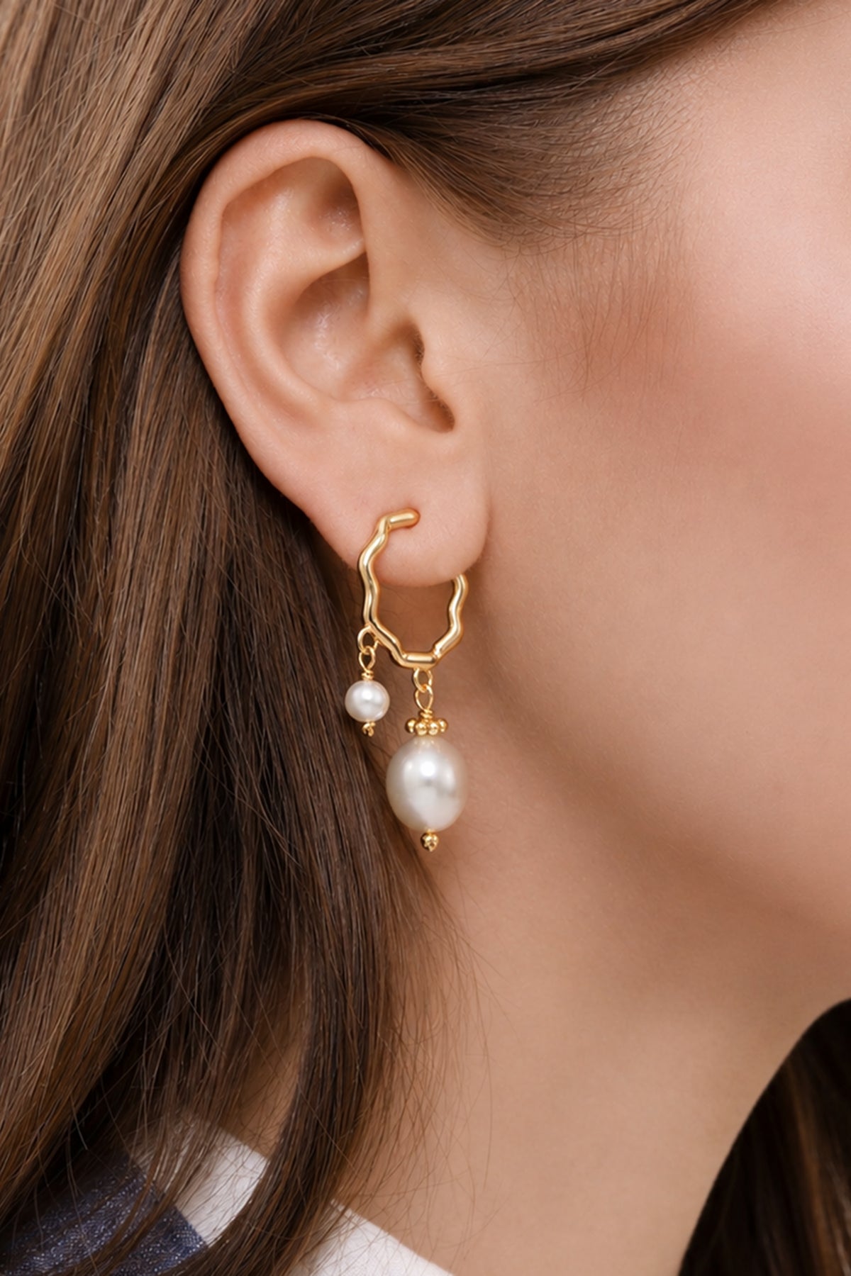Pearl Earring