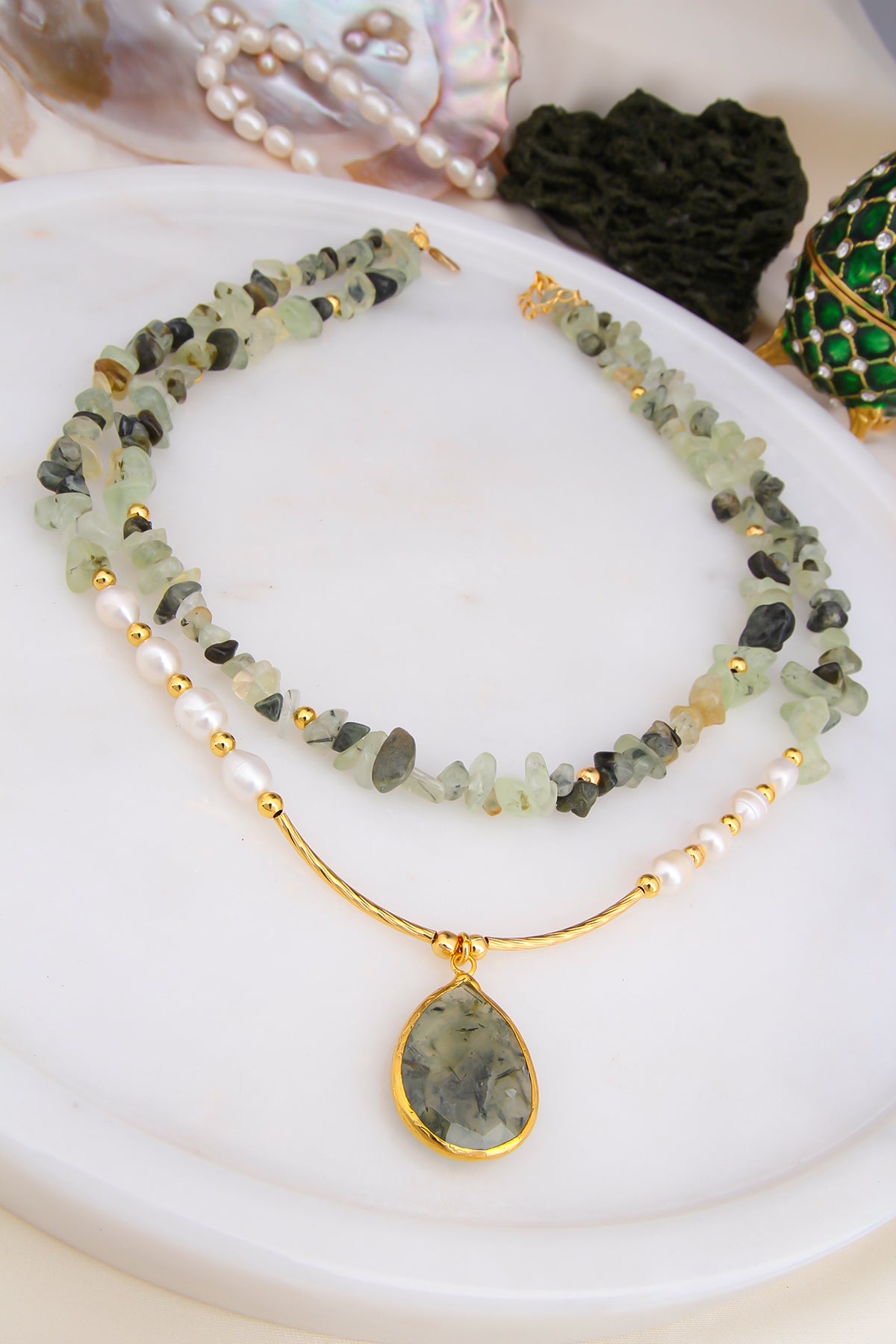 Prehnite Collier