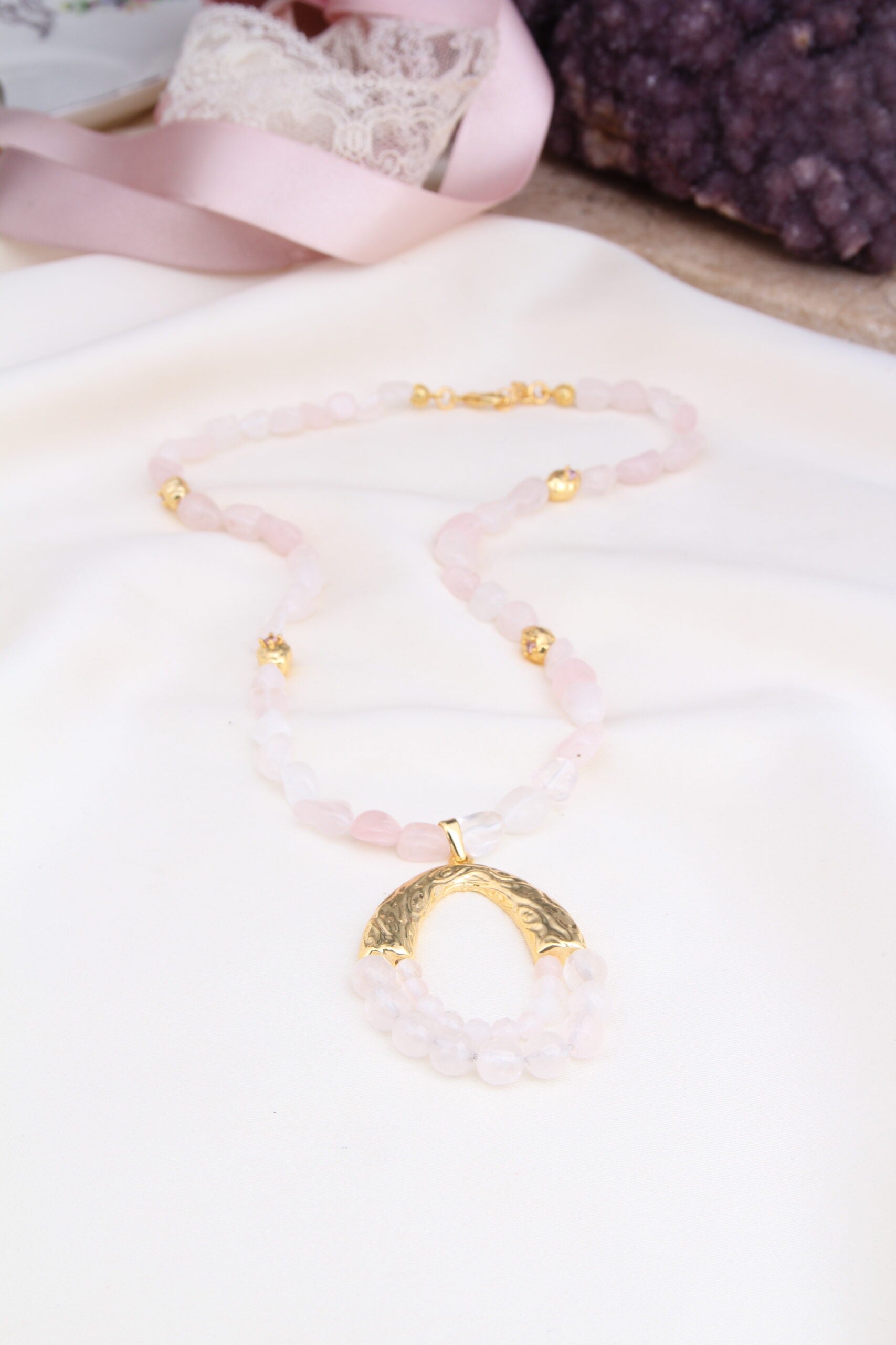 Pink Quartz Collier