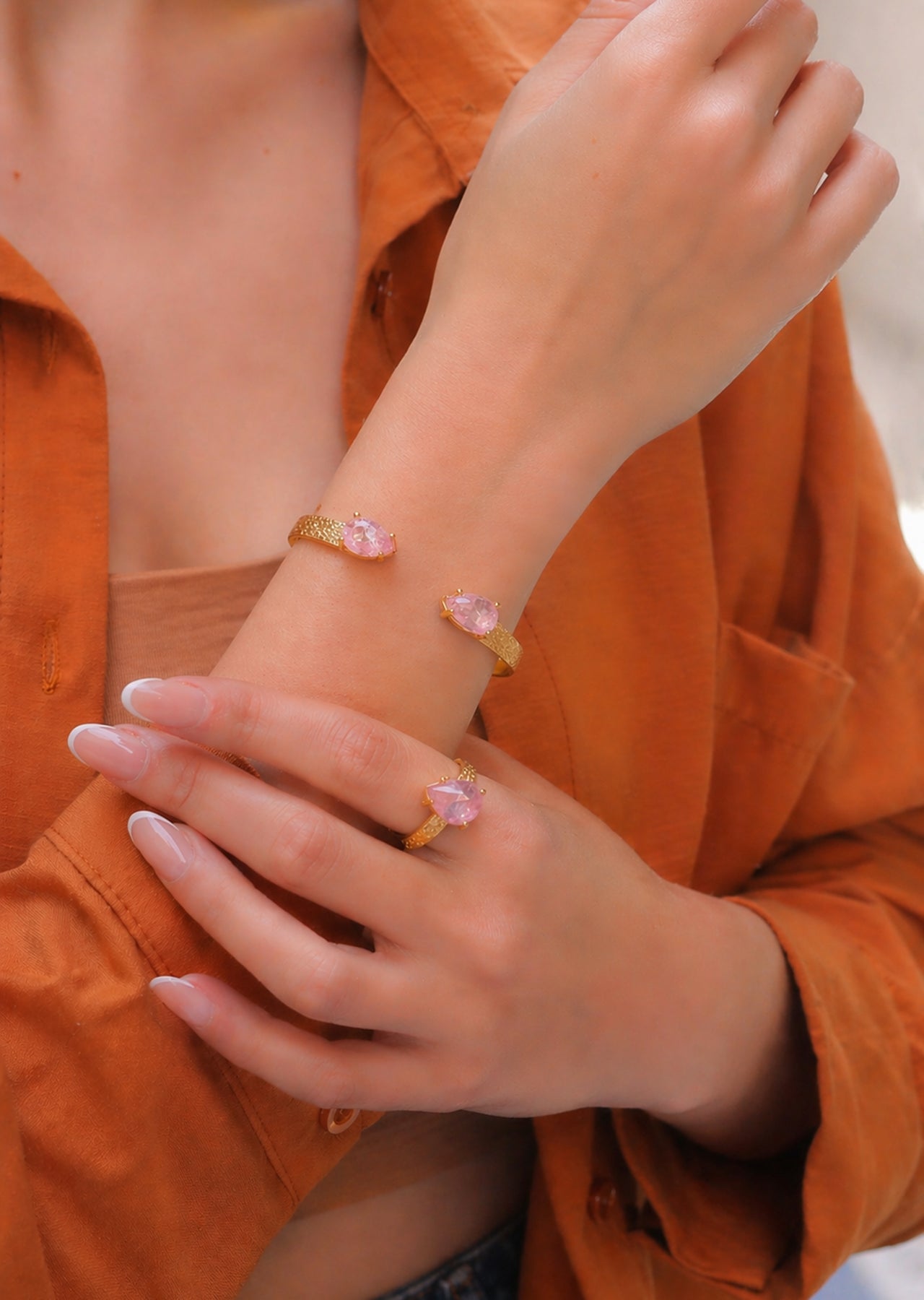 Zircon Set