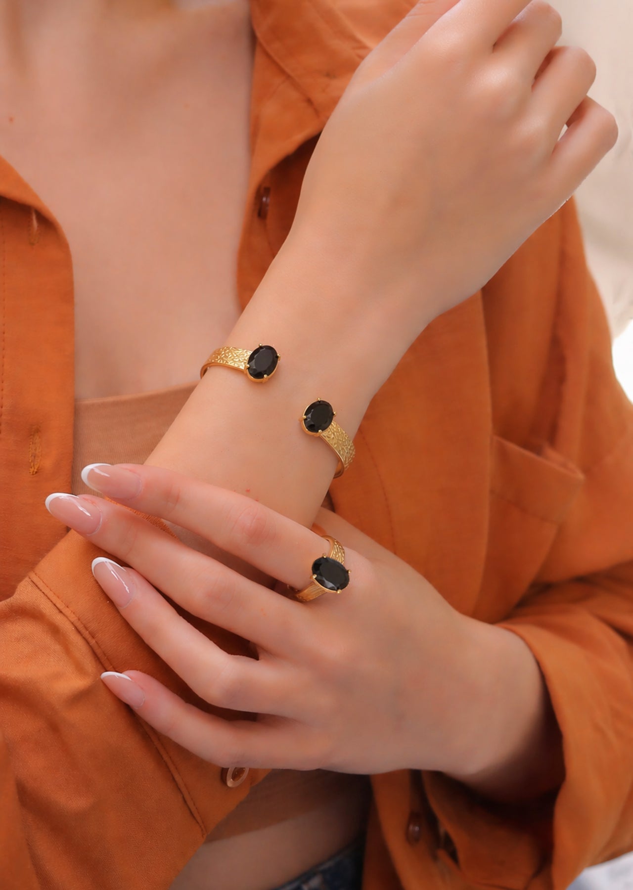 Zircon Set