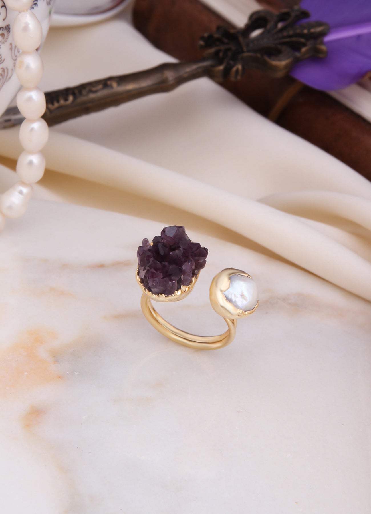 Amethyst & Pearl Bague