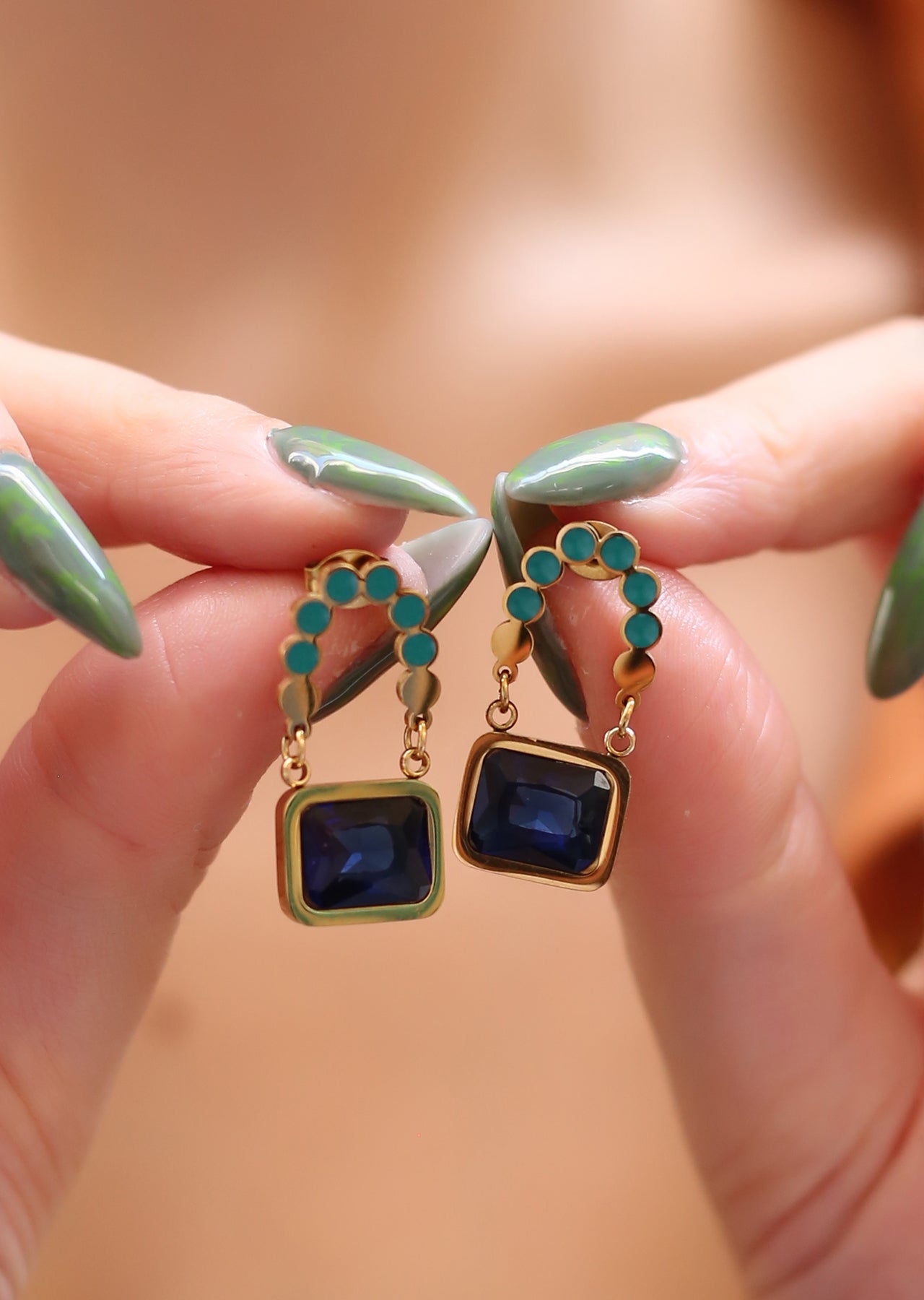 Zircon Earring