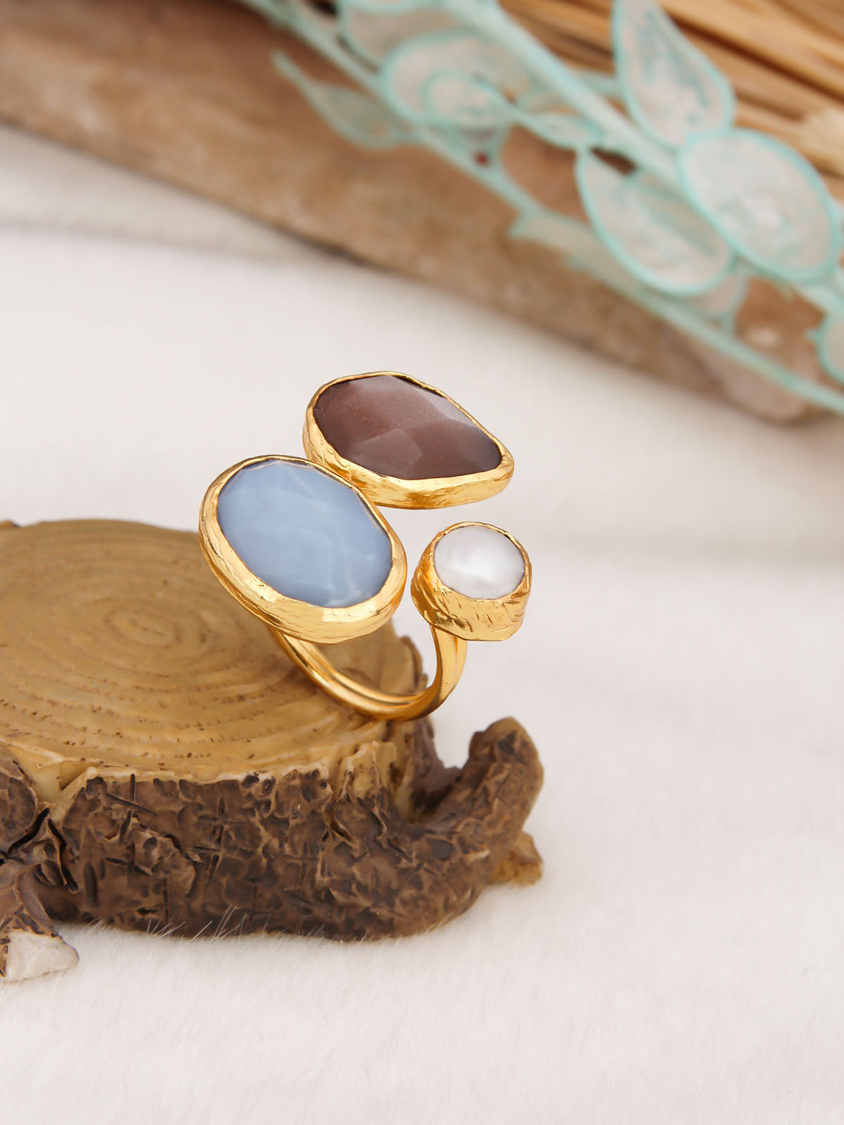 Blue Opal & Sunstone & Pearl Bague