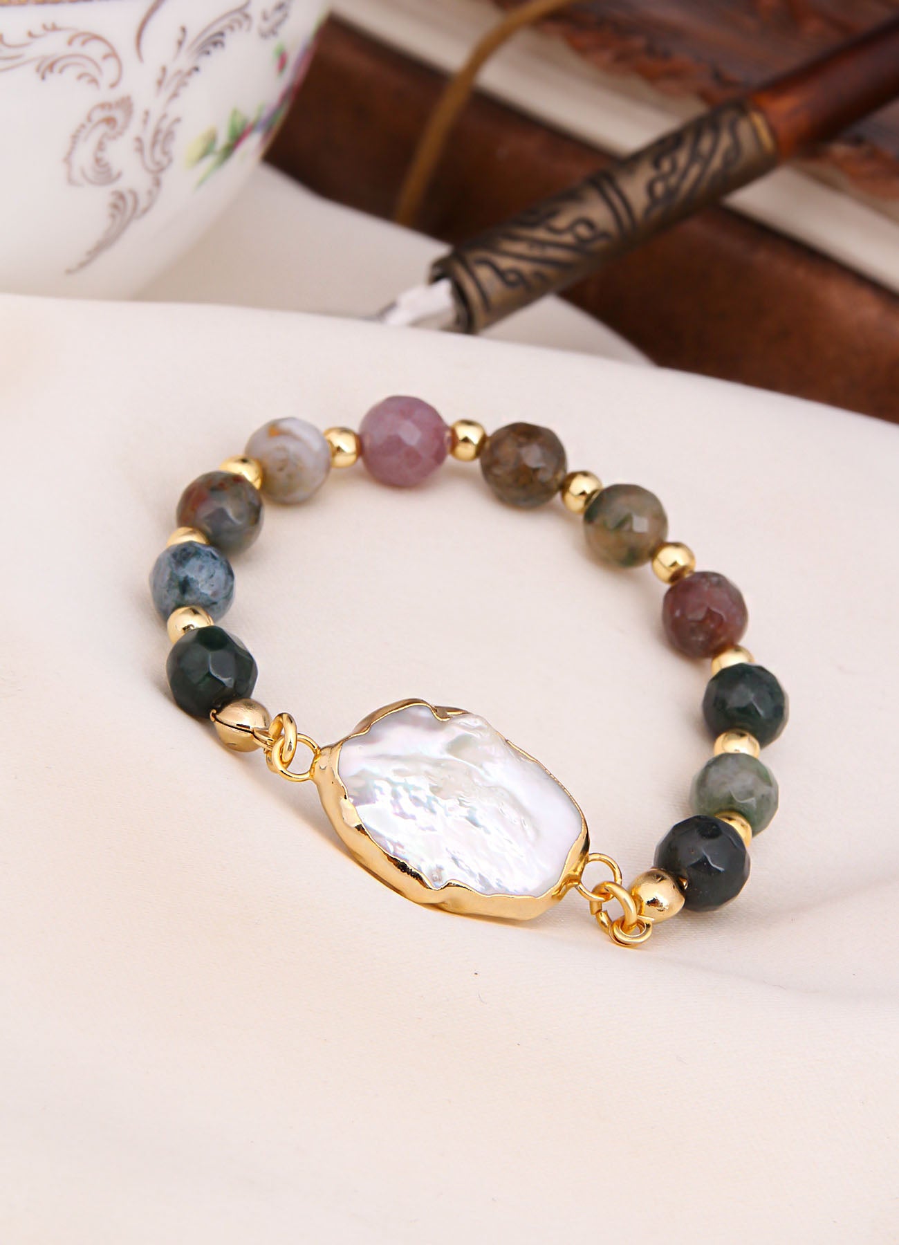 India Agate & Pearl Bracelet