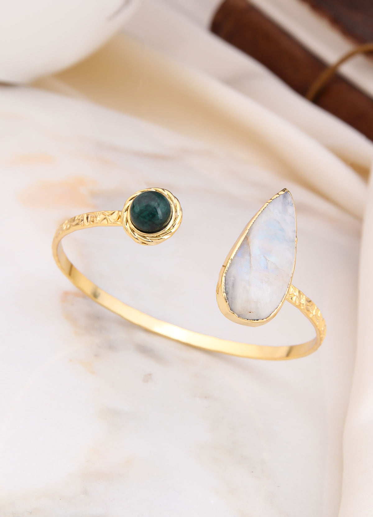 Agate & Moonstone Bracelet