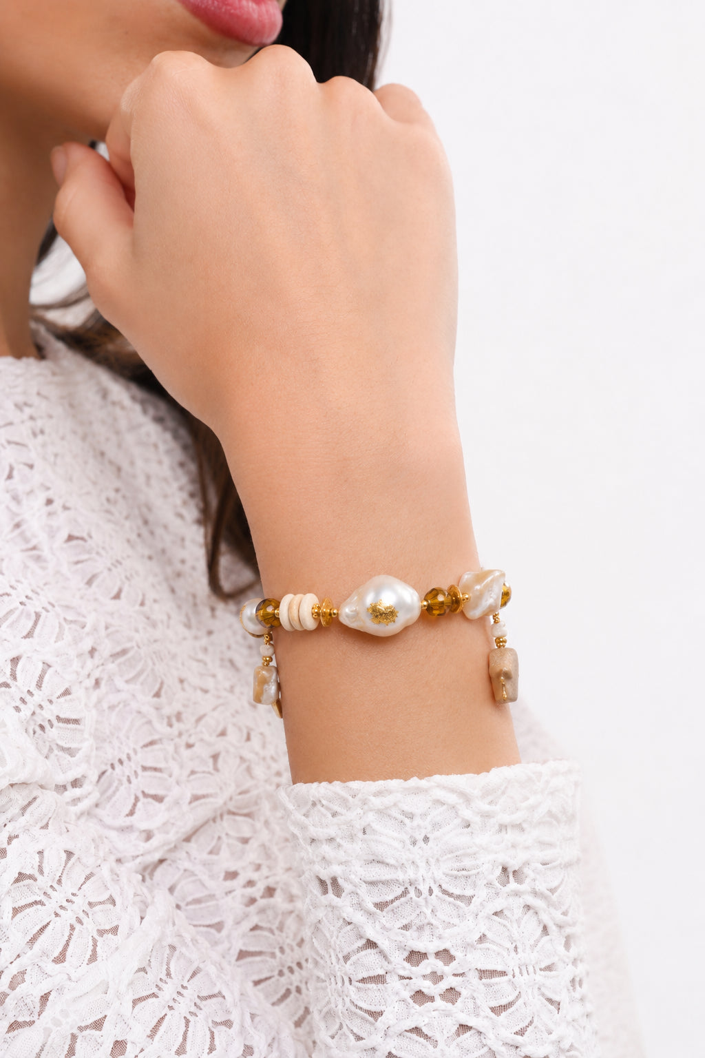 Nacre & Pearl Bracelet