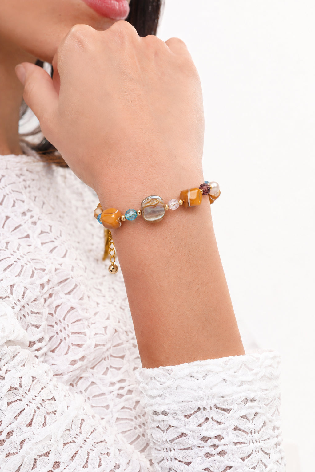 Nacre & Pearl Bracelet