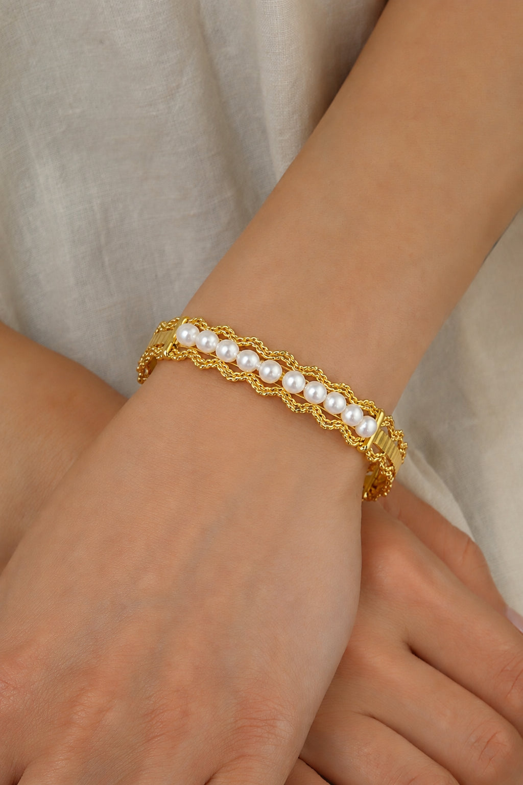 Pearl Bracelet