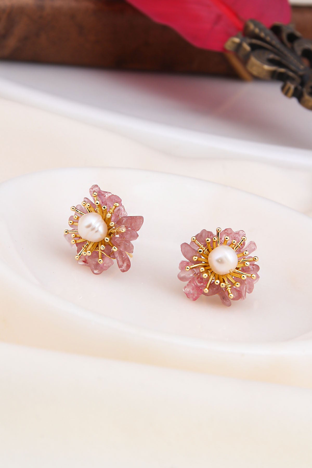 Strawberry Quartz & Pearl Earring