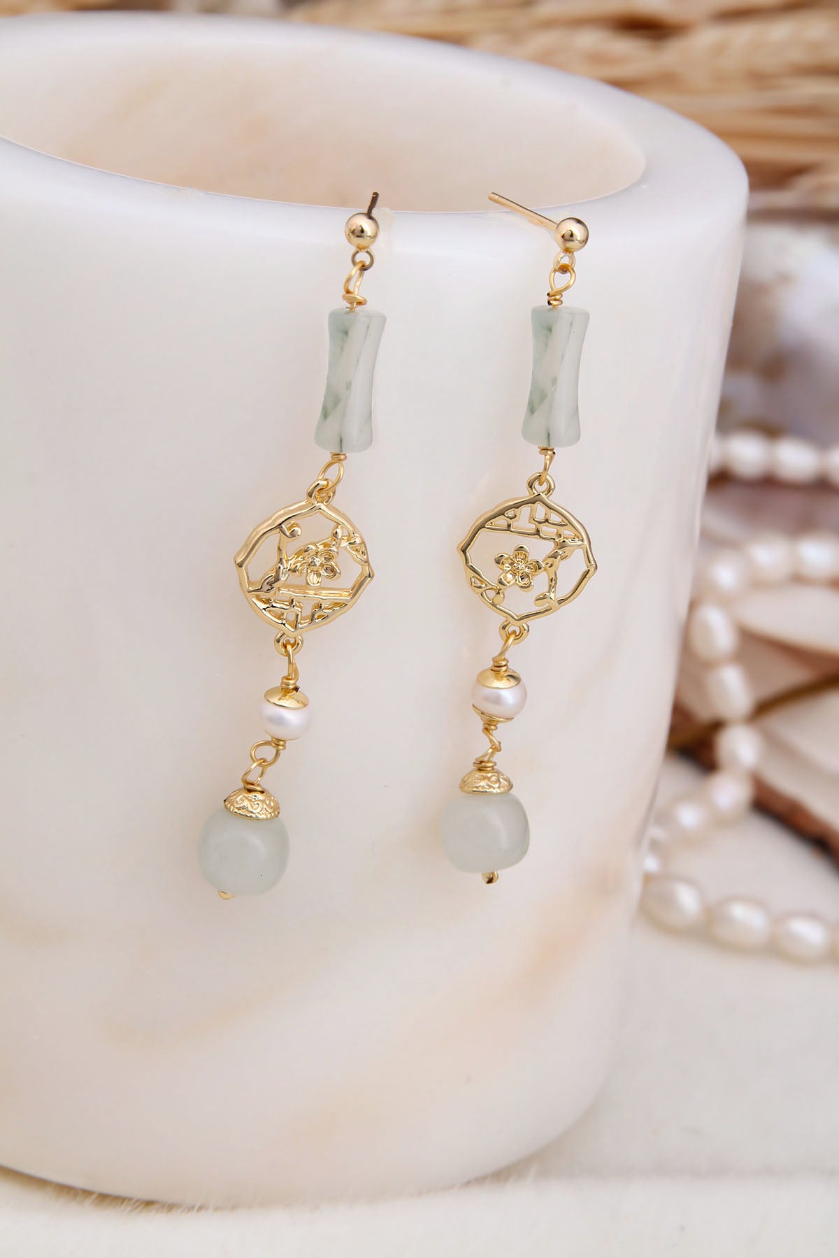 Jade & Pearl Earring