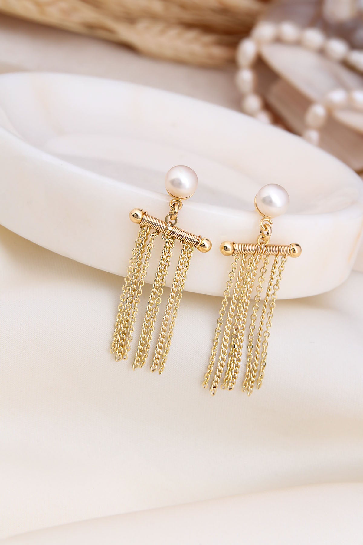 Pearl Earring