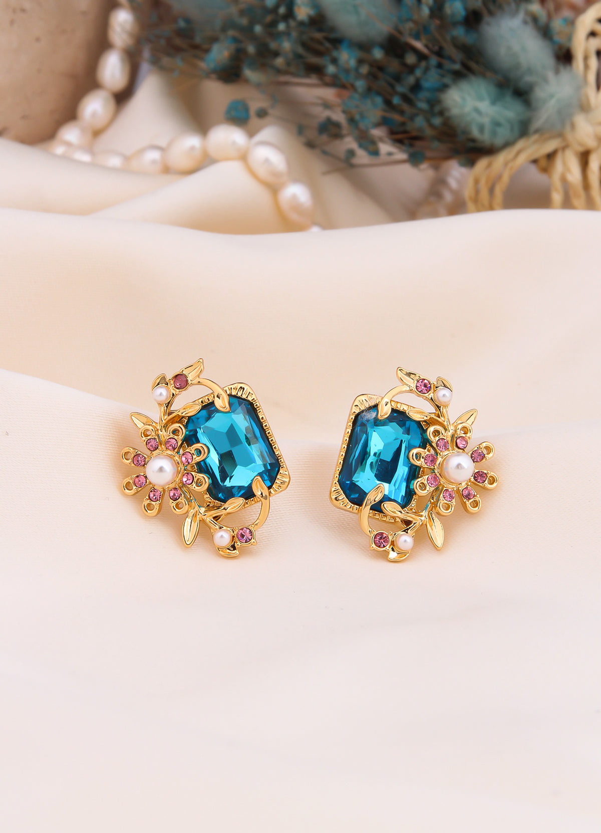 Ocean Nacre & Pearl Earring