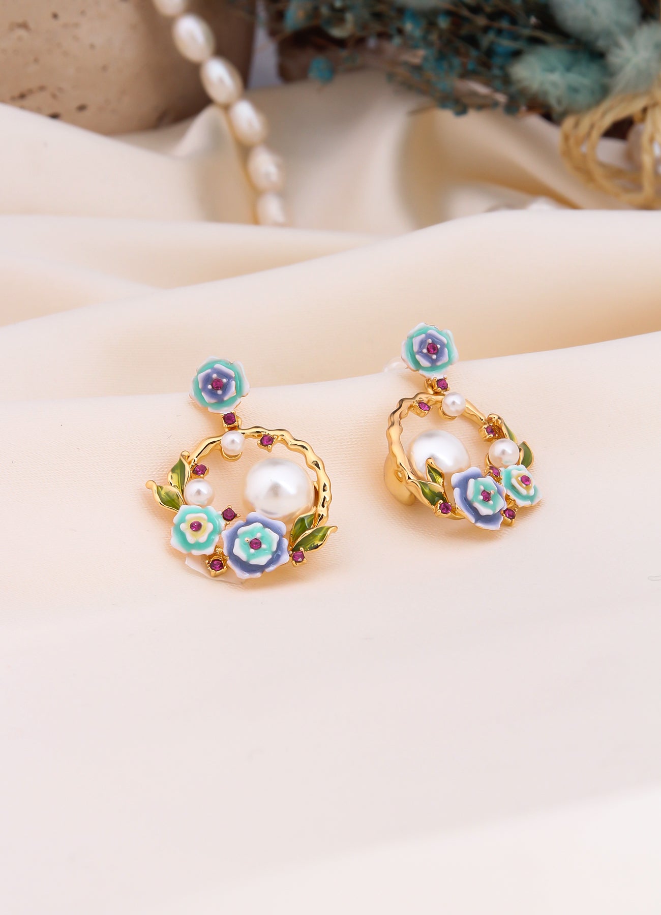 Pearl Earring