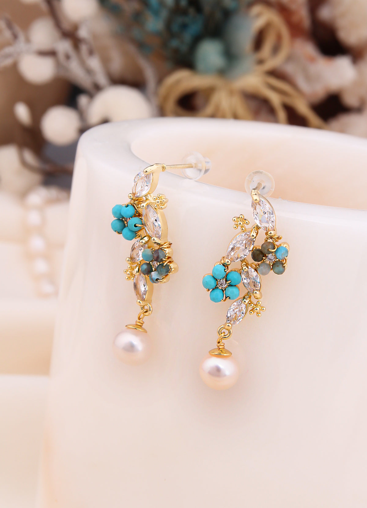 Turquoise & Pearl Earring