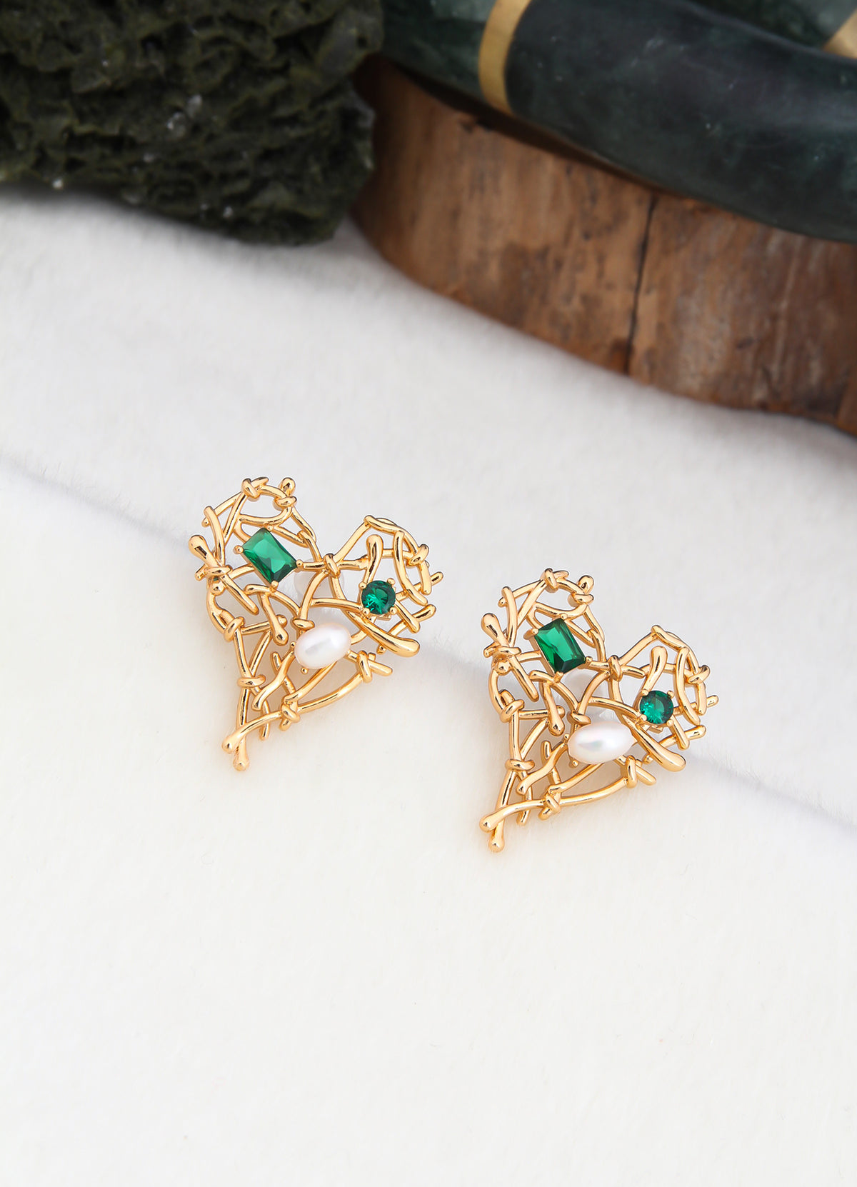 Zircon & Pearl Earring