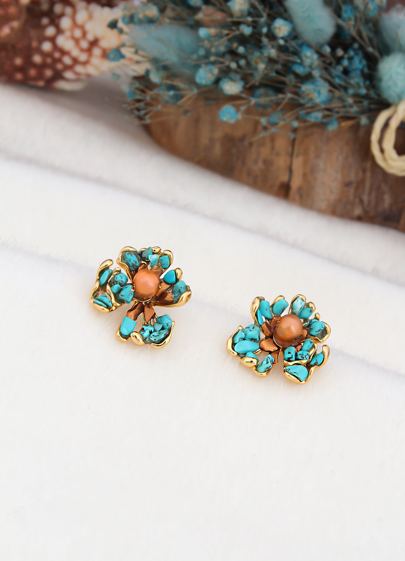 Turquoise & Pearl Earring