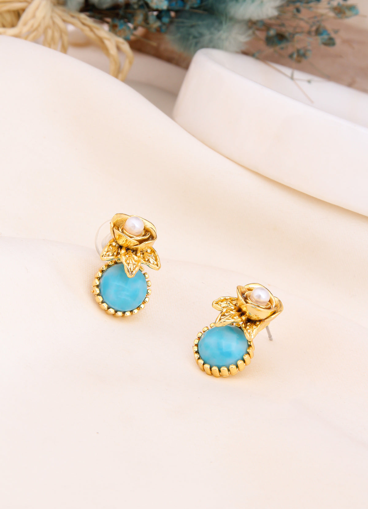 Turquoise & Pearl Earring