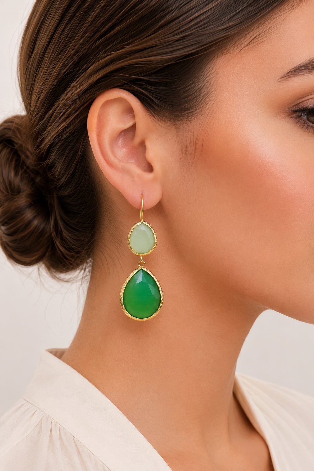 Cat Eyes Earring