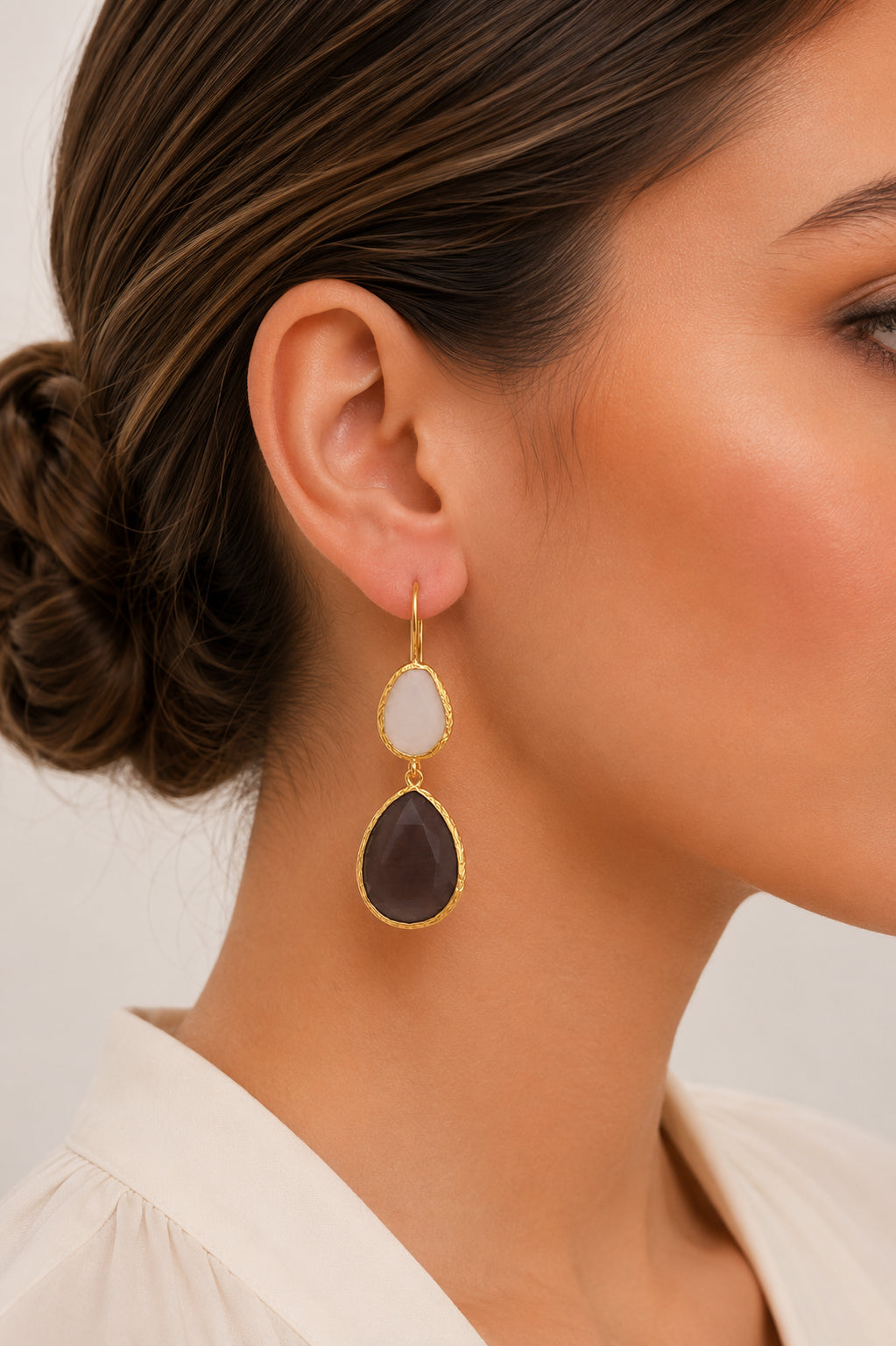 Cat Eyes Earring