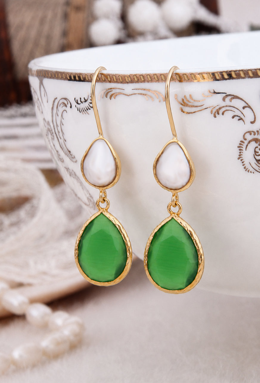Pearl & White Earring