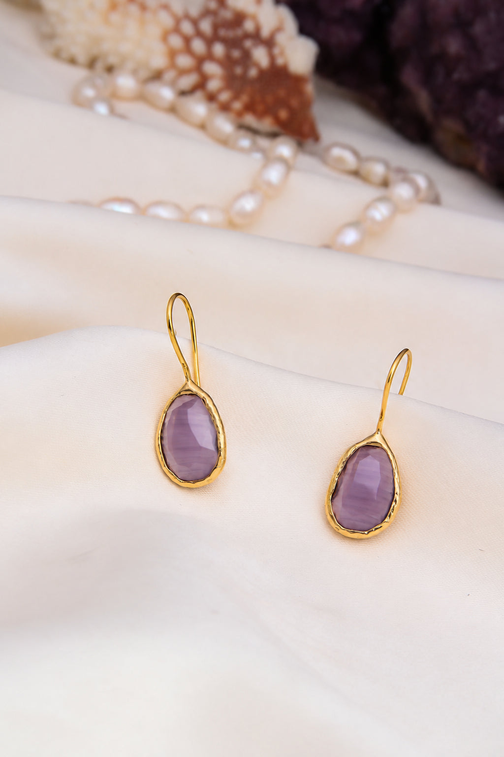 Cat eyes Earring