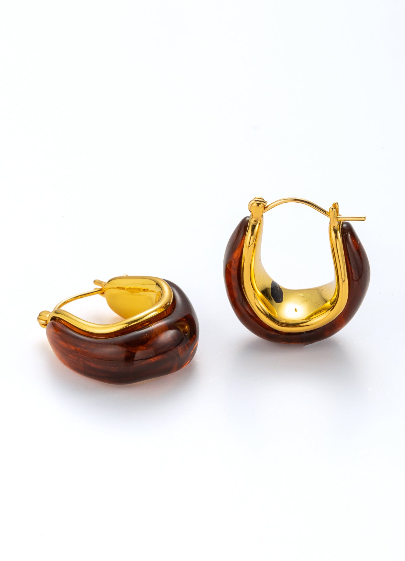Tortoise Resin Earring
