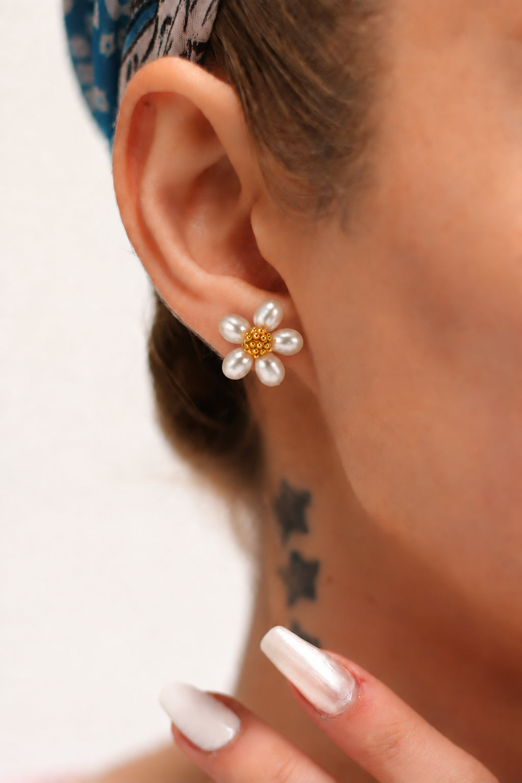 Pearl Earring