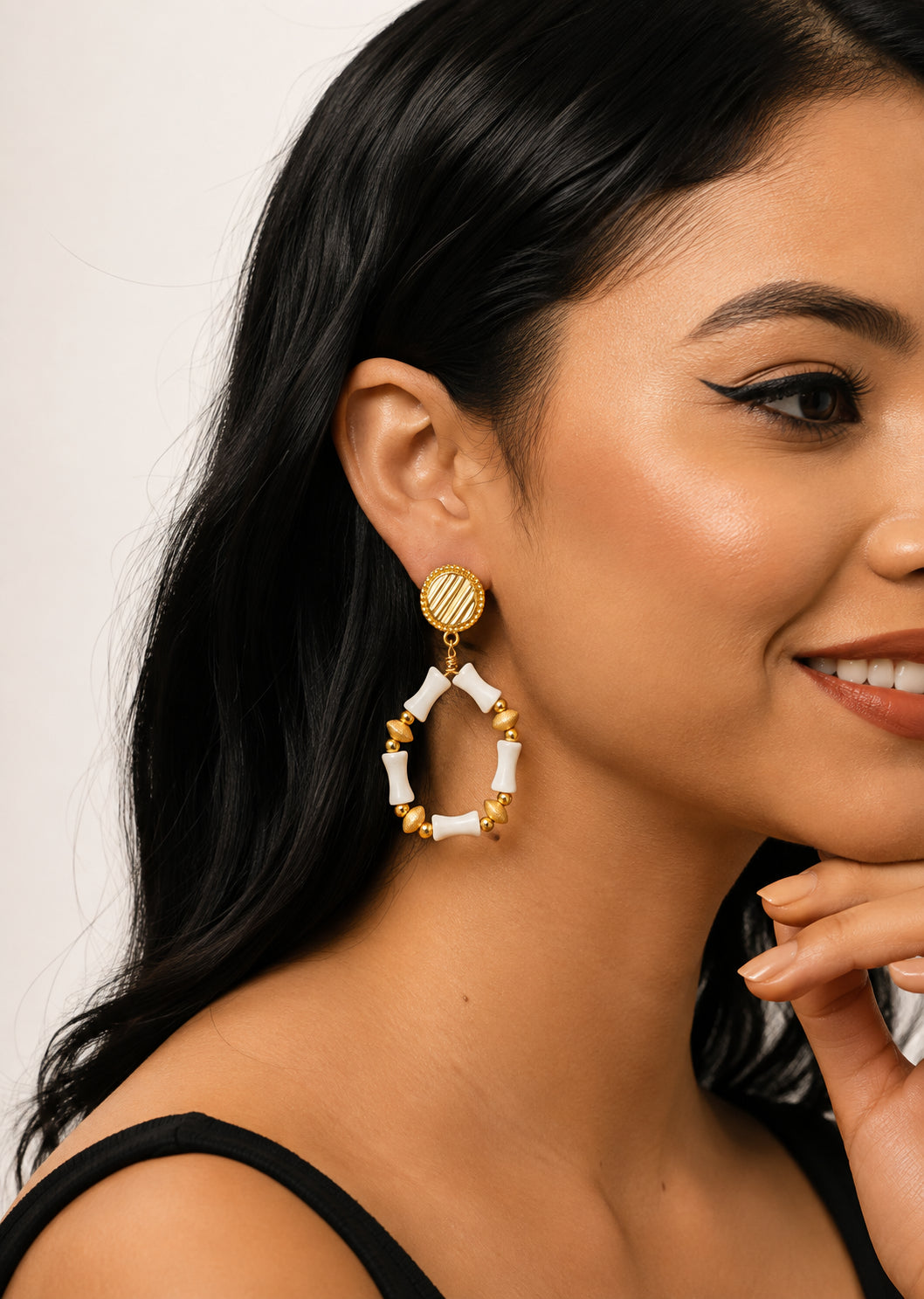 Nacre Earring