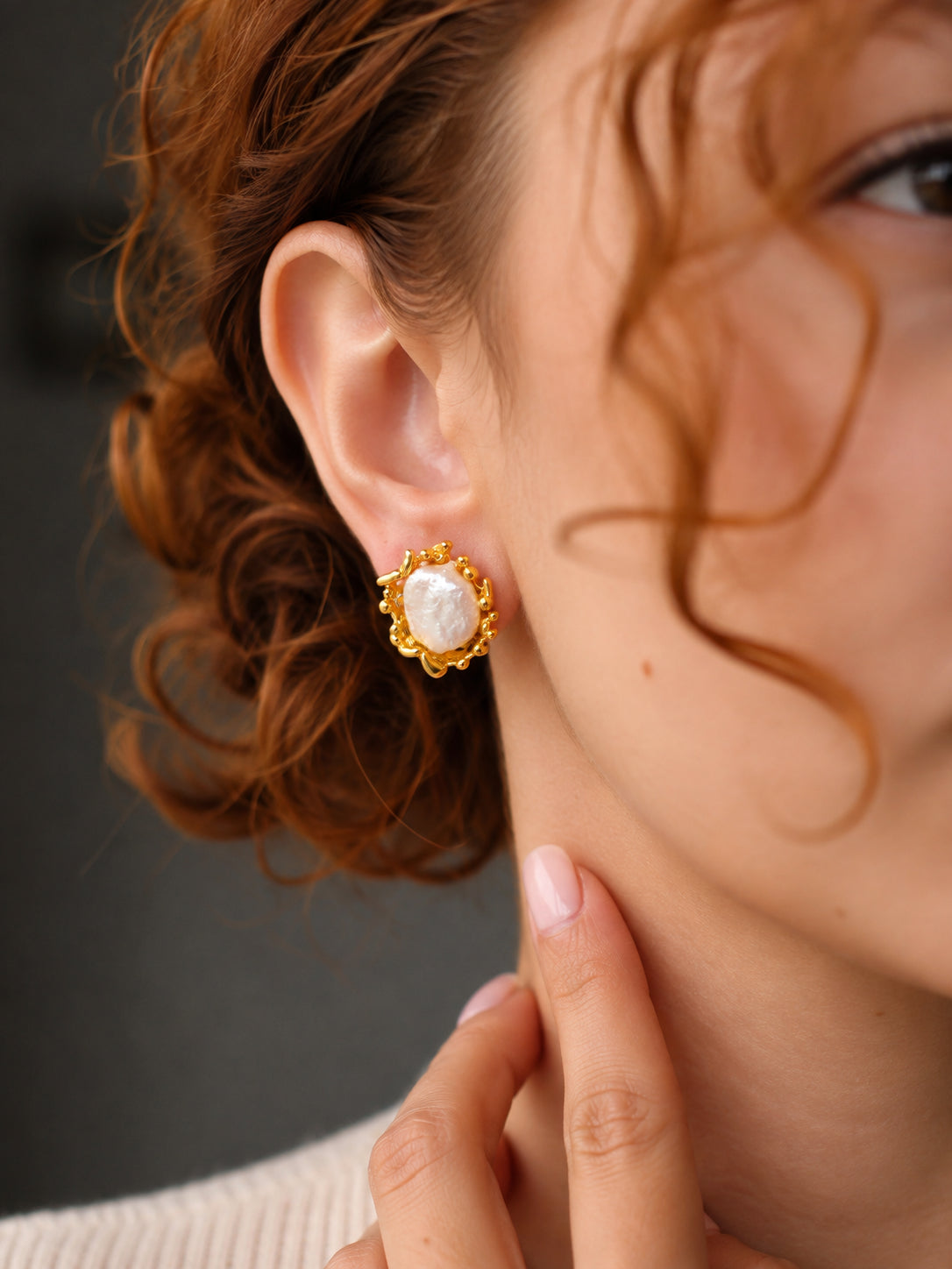 Pearl Earring