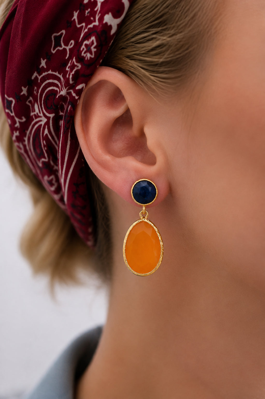 Cat Eyes & Saphire Earring
