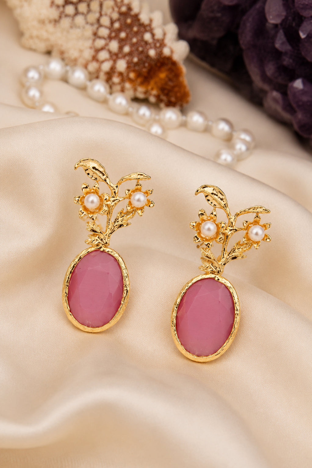 Cat Eyes Earring