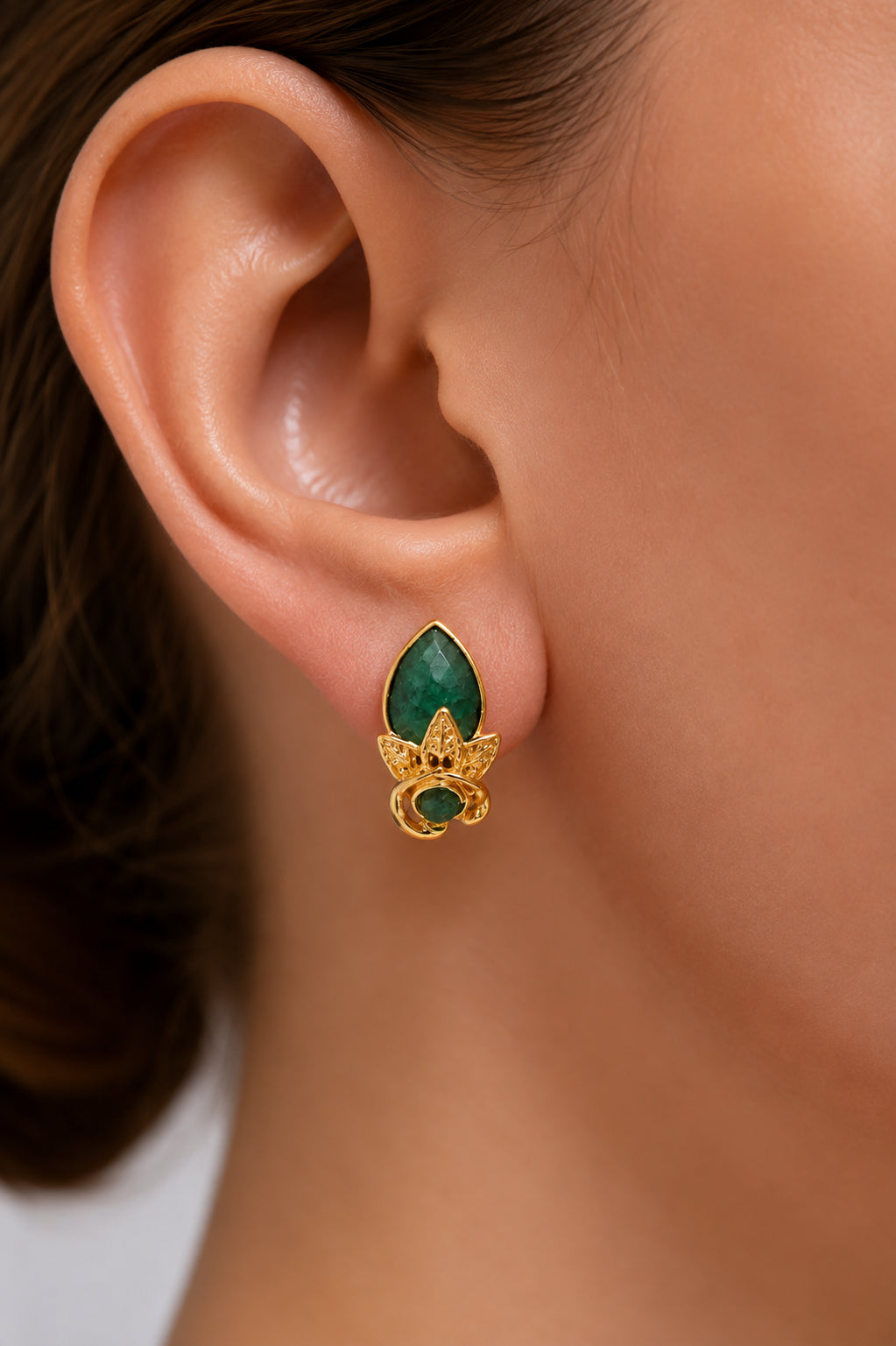 Root Emeral Earring