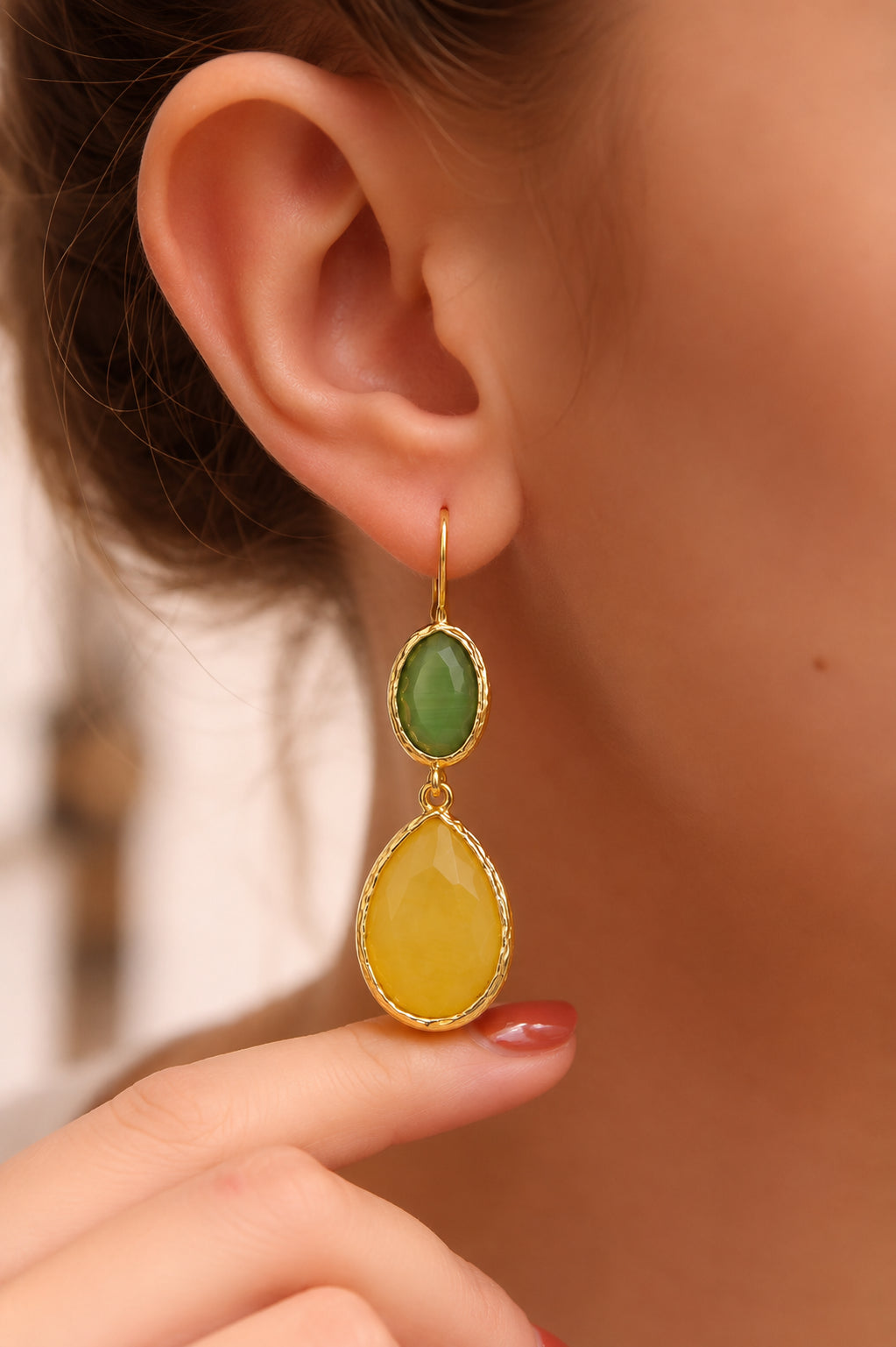 Cat Eyes Earring