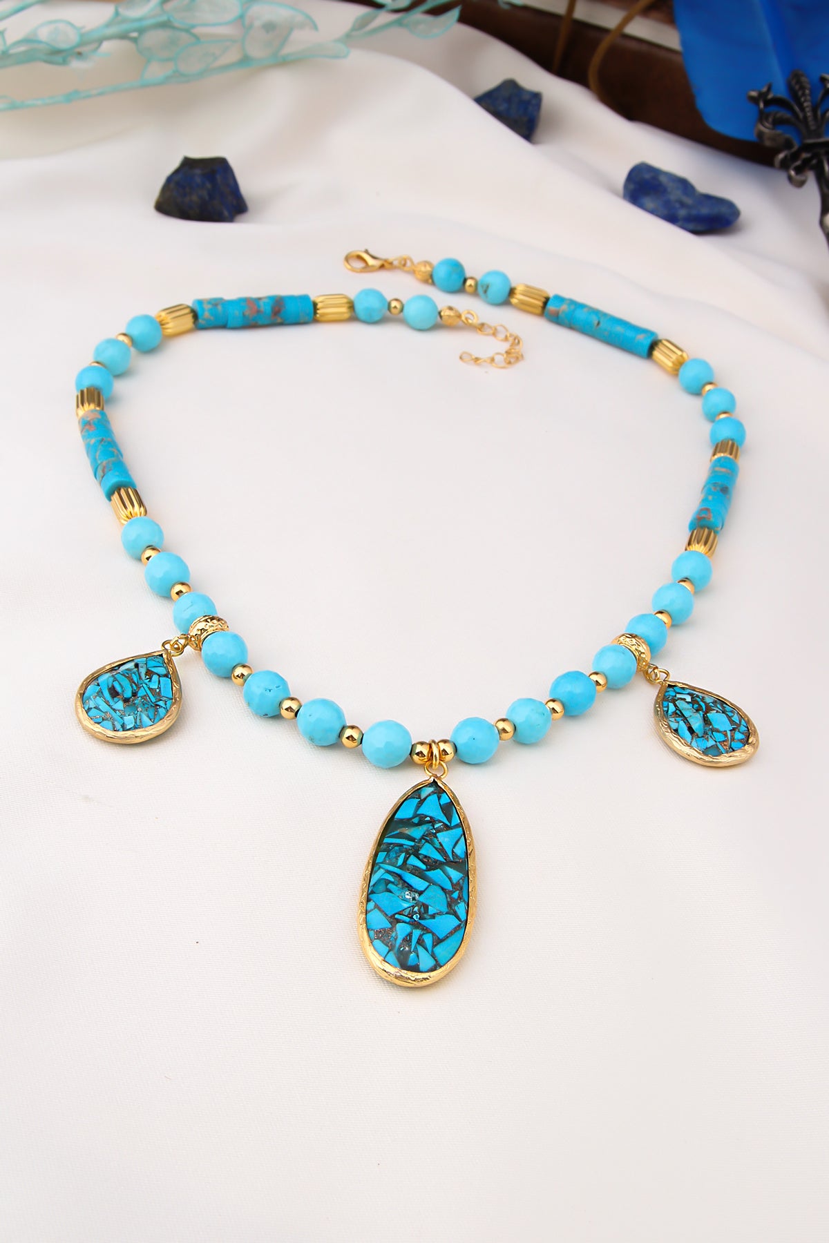 Turquoise Collier