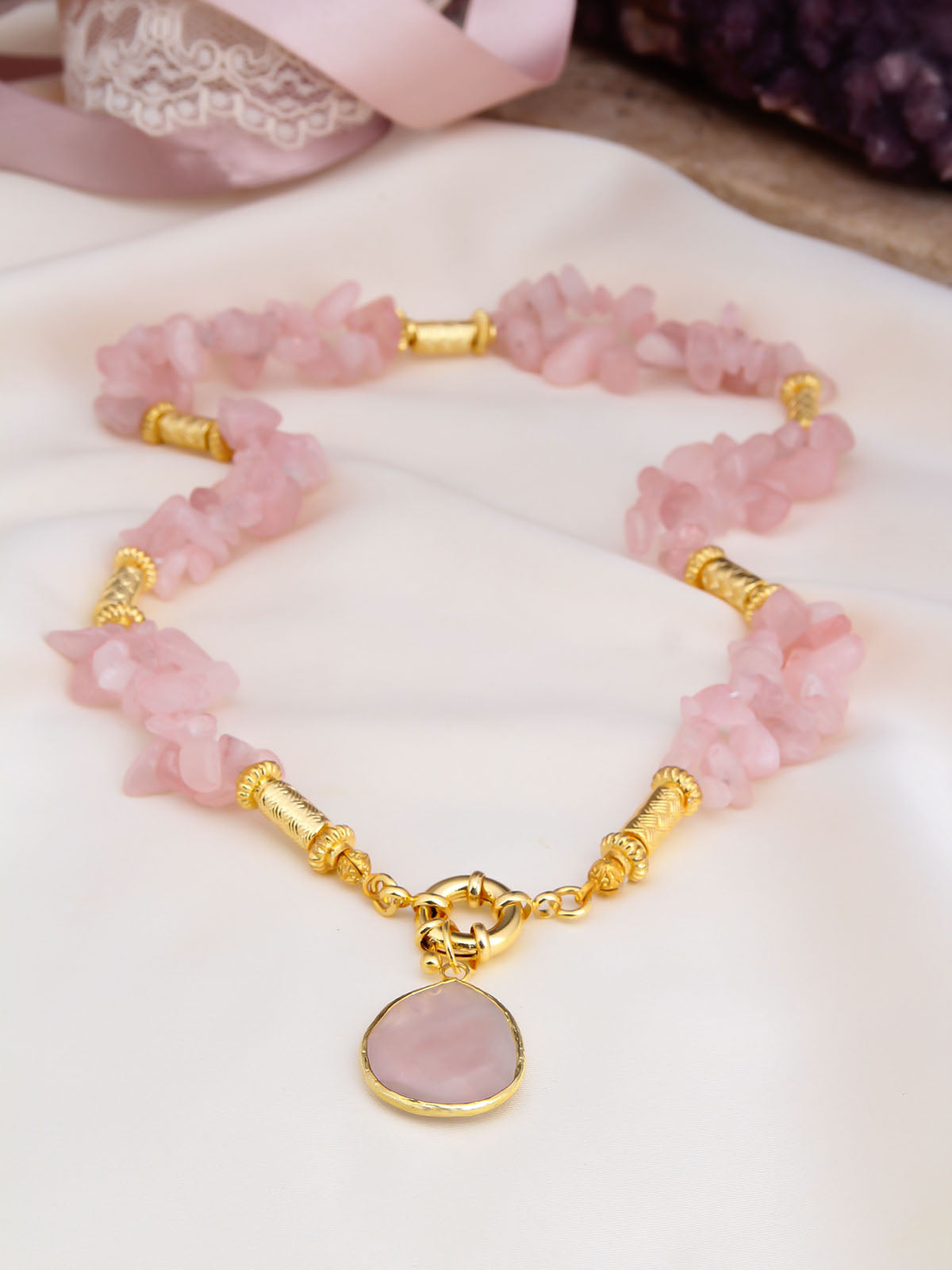 Pink Quartz Collier