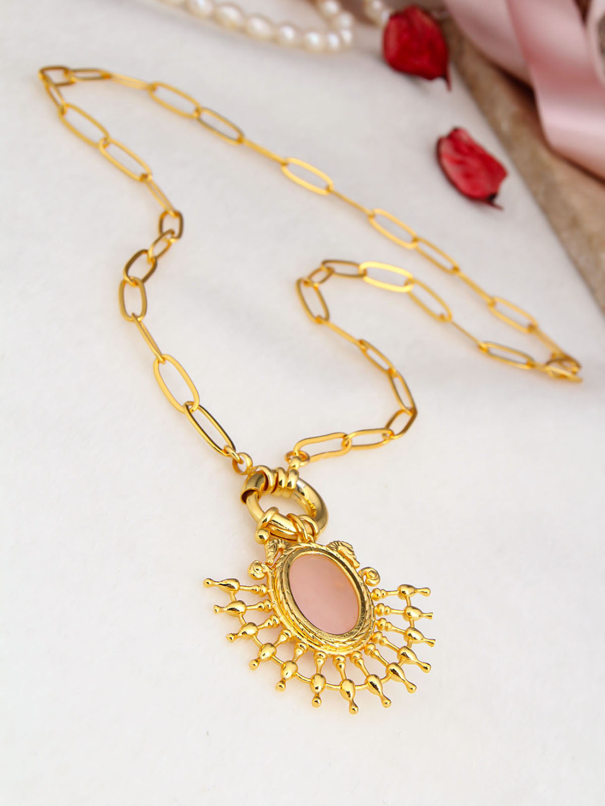 Pink Quartz Collier
