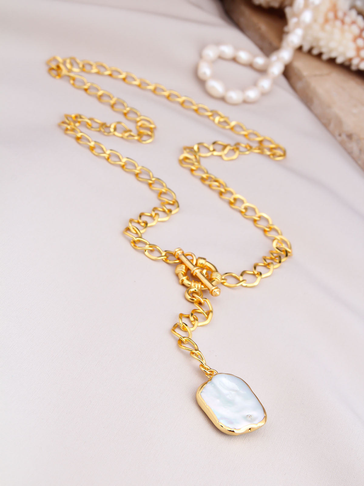 Pearl Collier