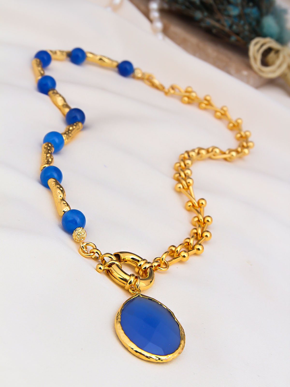Quartz Collier
