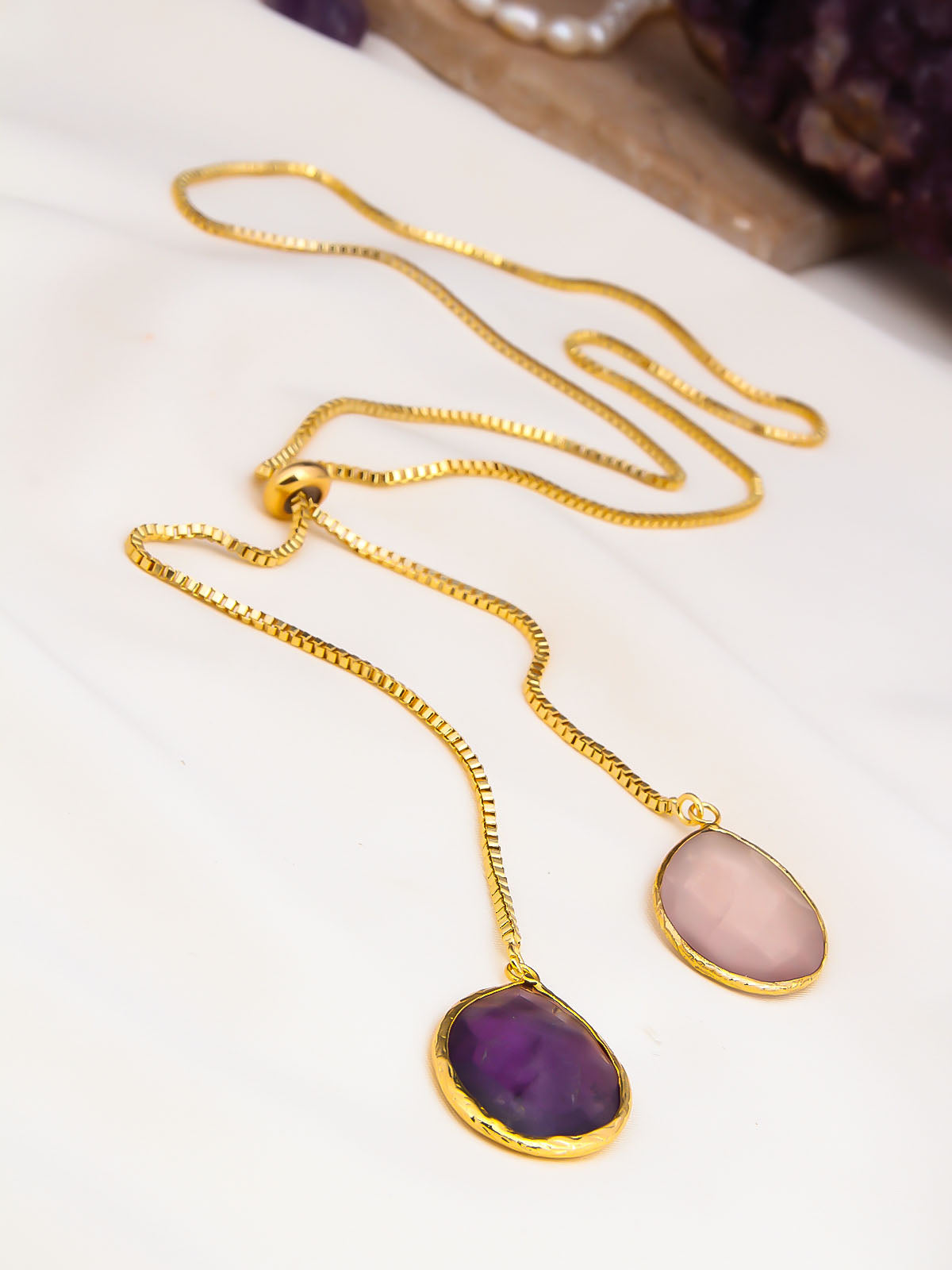 Ameyhst Collier
