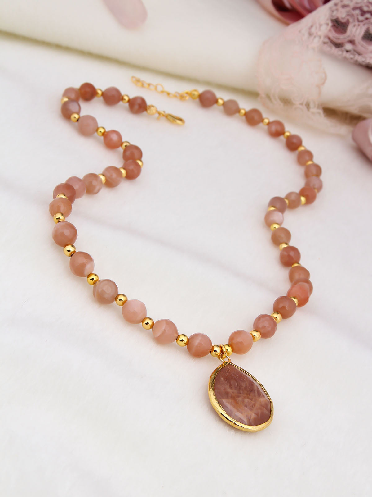 Sunstone Collier