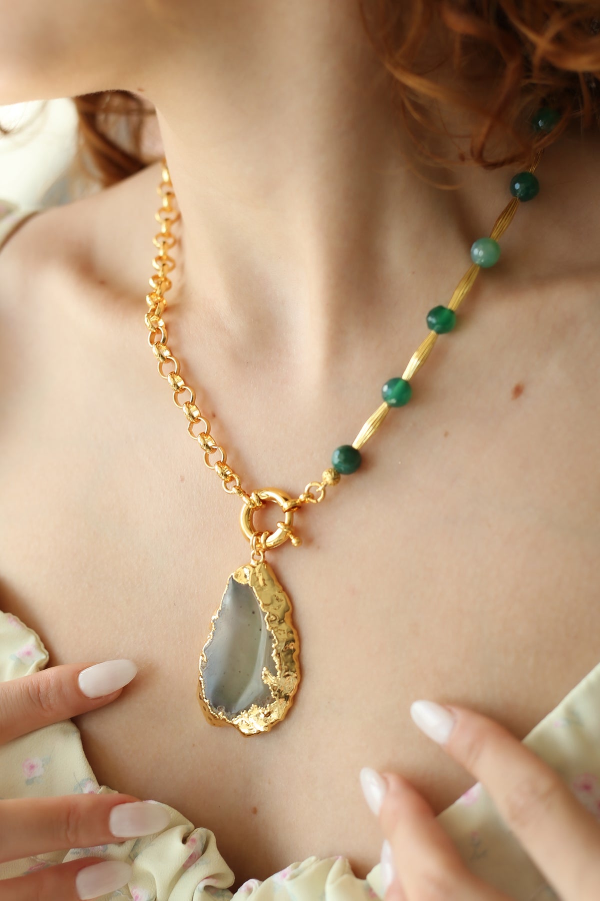Agate Collier