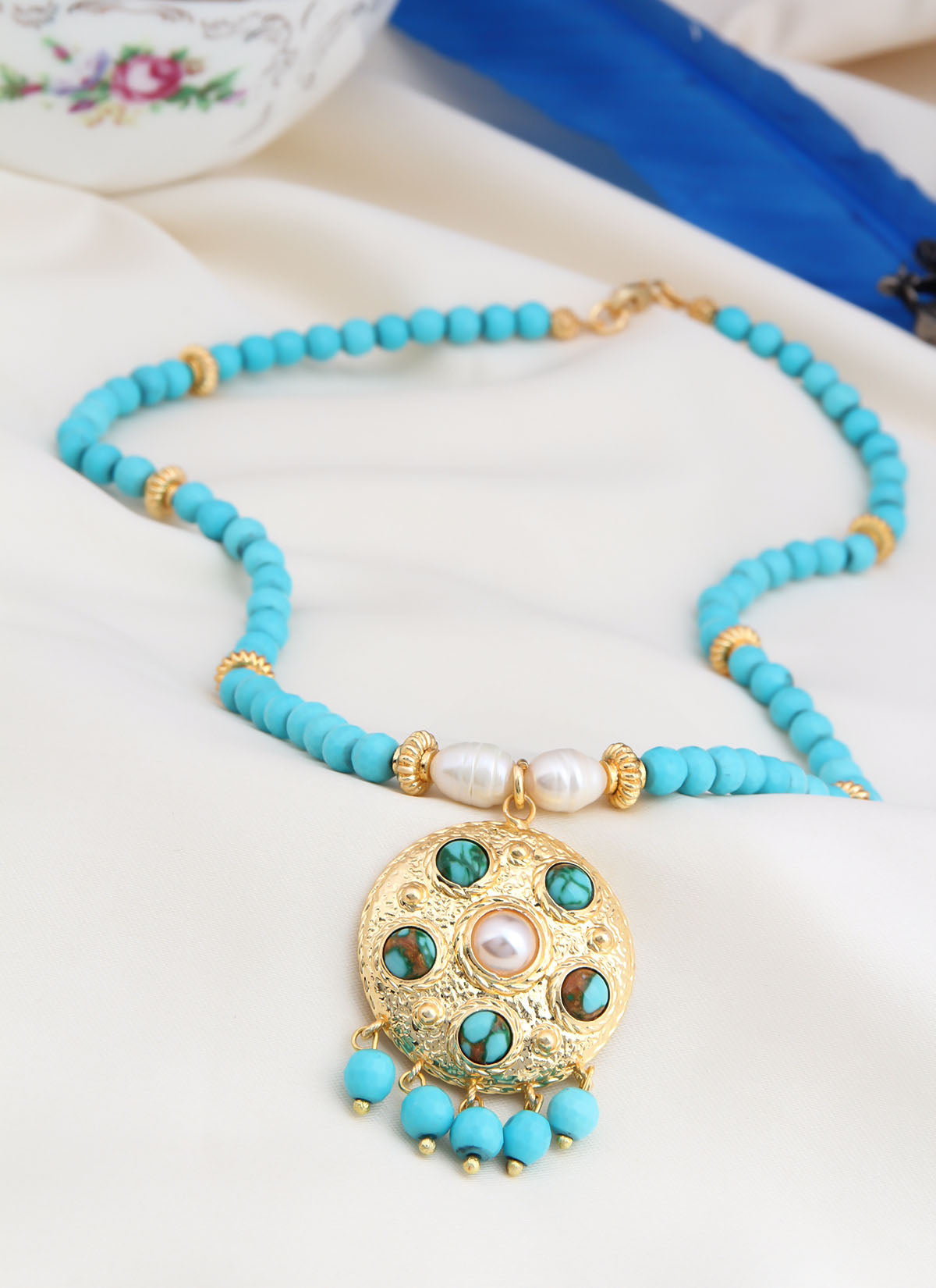 Turquoise Collier