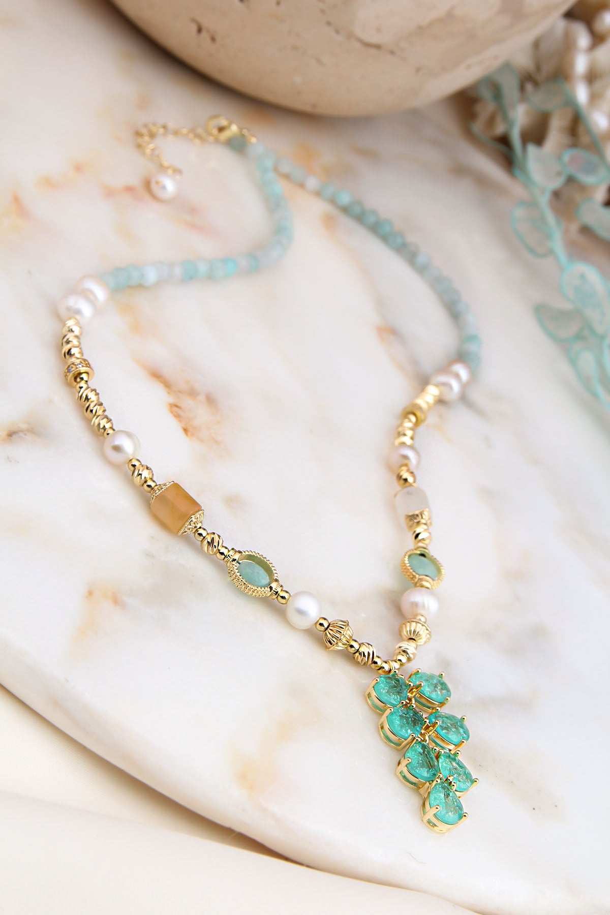 Cay Eye & Necklace